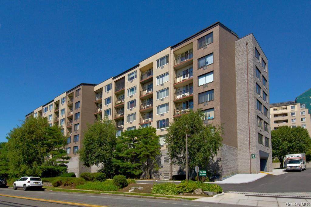 703 Pelham Road - Photo 1