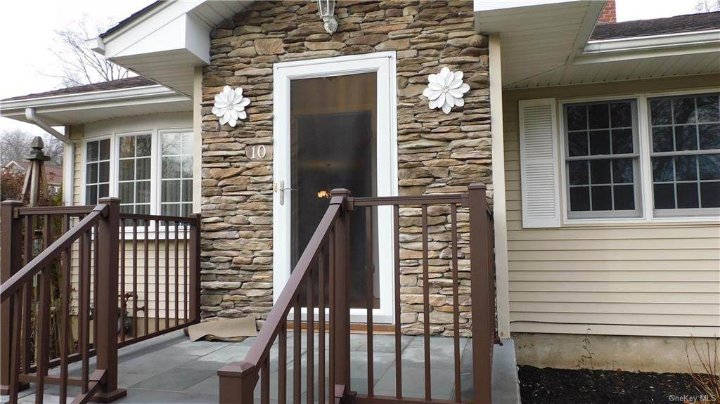 10 Nauraushaun Road - Photo 1