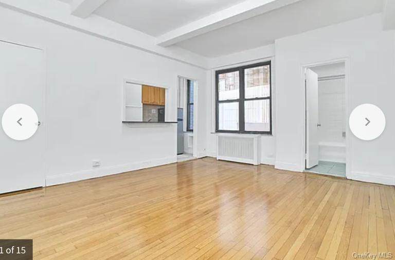 135 E 50th St - Photo 1
