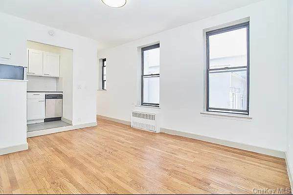 152 E 22nd Street - Photo 1