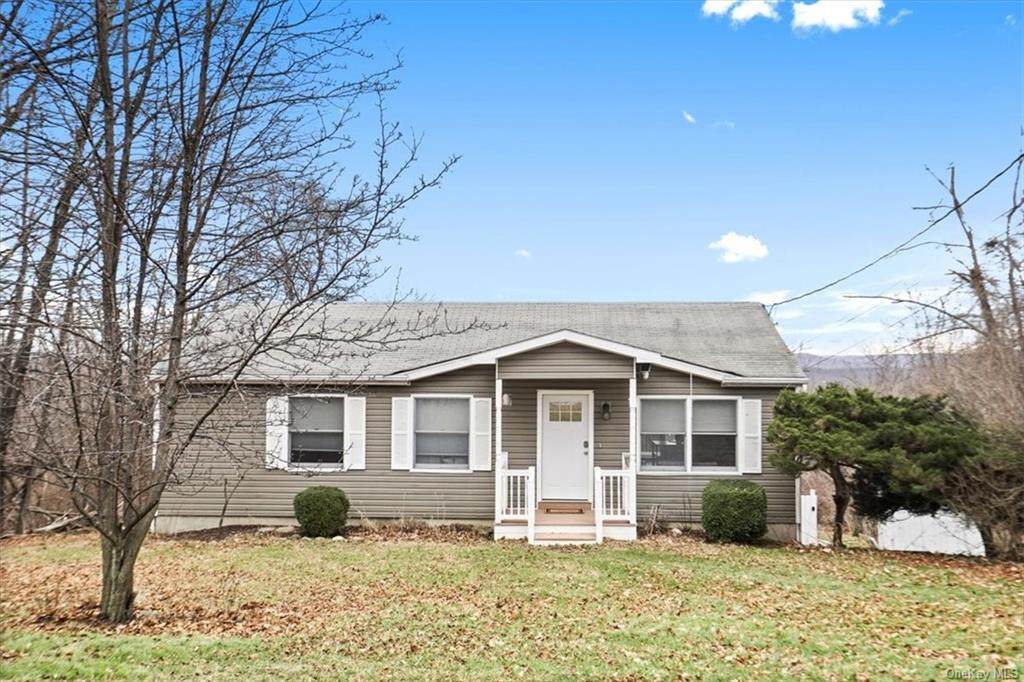 368 Carter Avenue - Photo 1