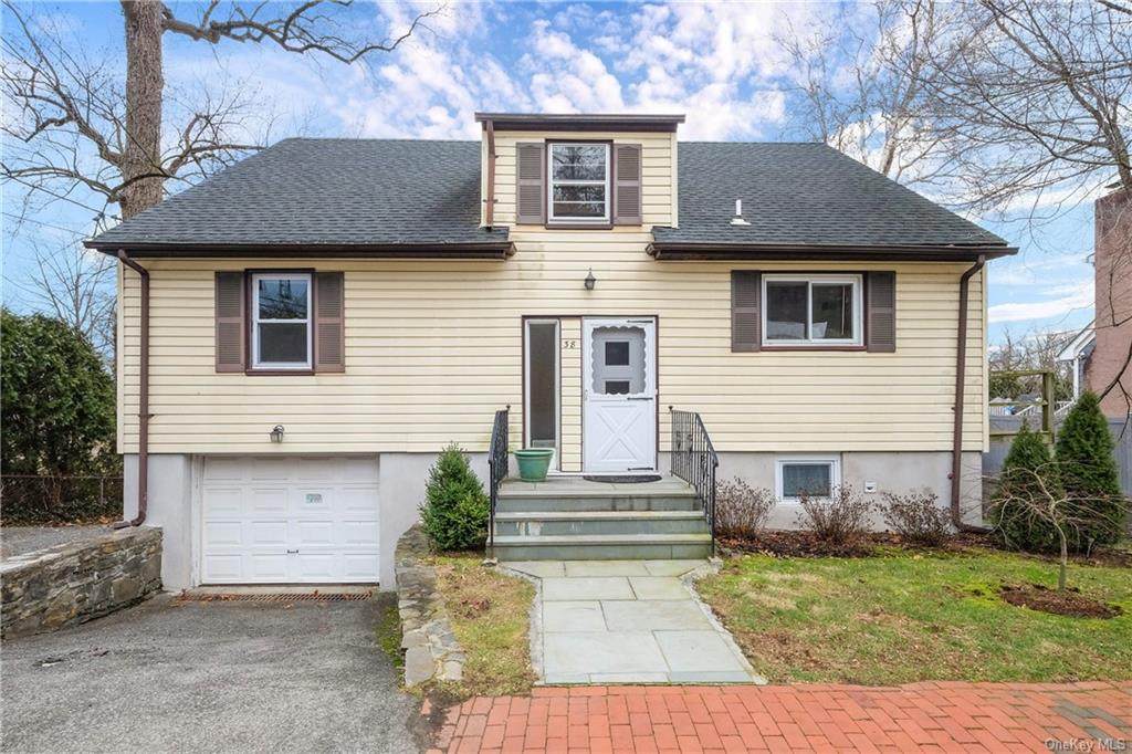38 Lynwood Road - Photo 1