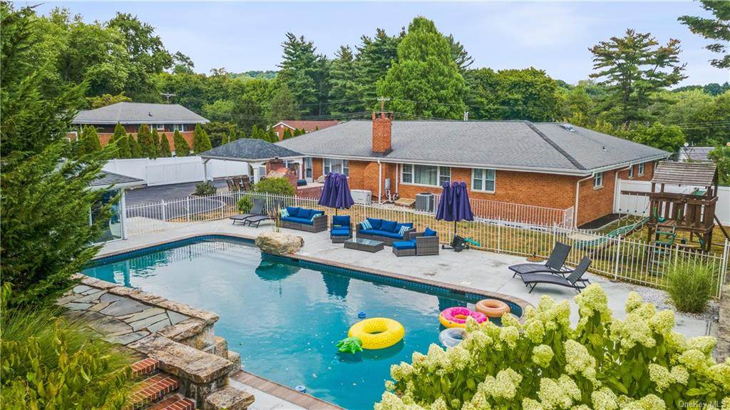56 Willow Drive - Photo 1