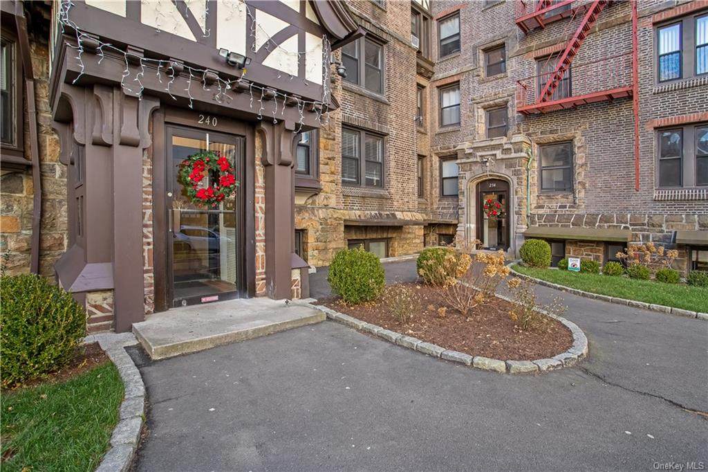 240 Martine Avenue - Photo 1