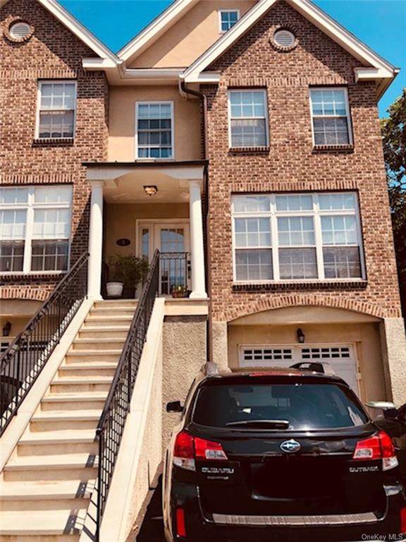 114 Franklin Avenue - Photo 1