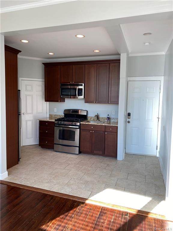 74 Wheeler Avenue - Photo 1