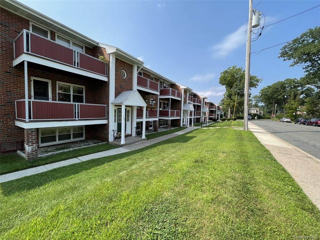 12 Francis Avenue - Photo 1