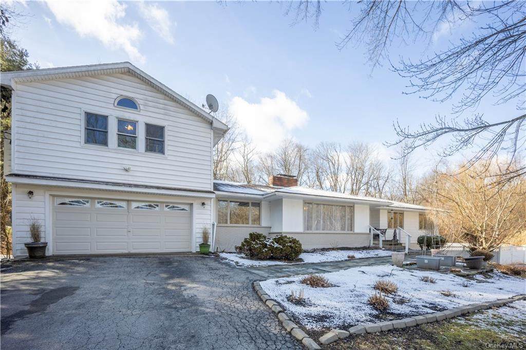 141 Lomala Lane - Photo 1