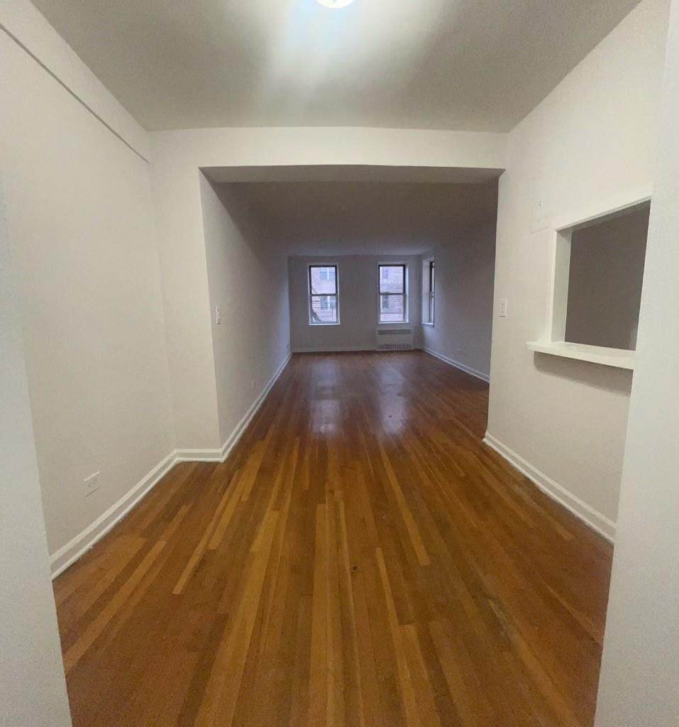 2107 Wallace Avenue - Photo 1