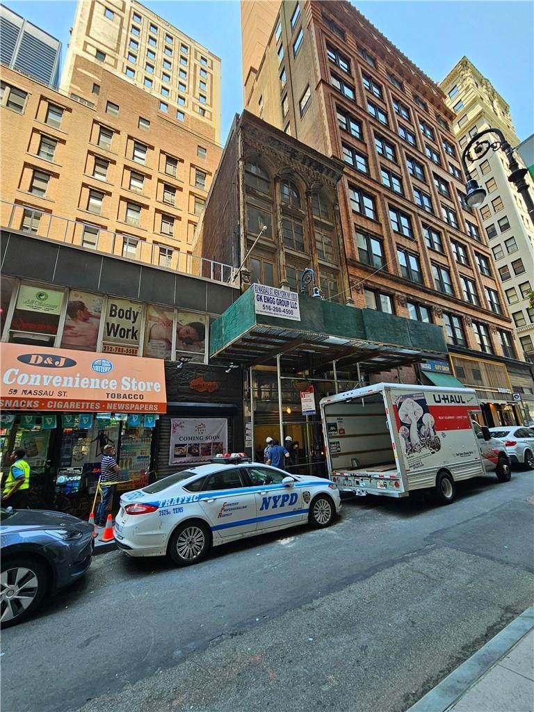 63 Nassau Street - Photo 1