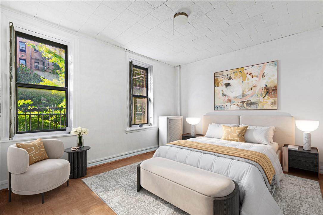 828 Gerard Avenue - Photo 1