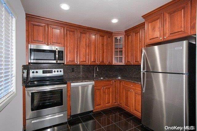 120 Sussex Place - Photo 1