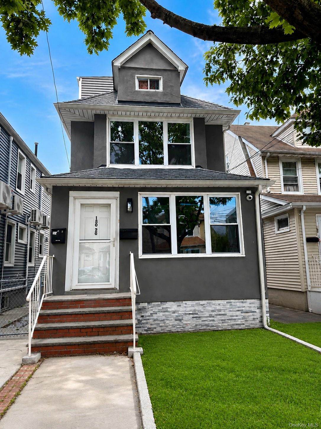 15020 118th Avenue - Photo 1