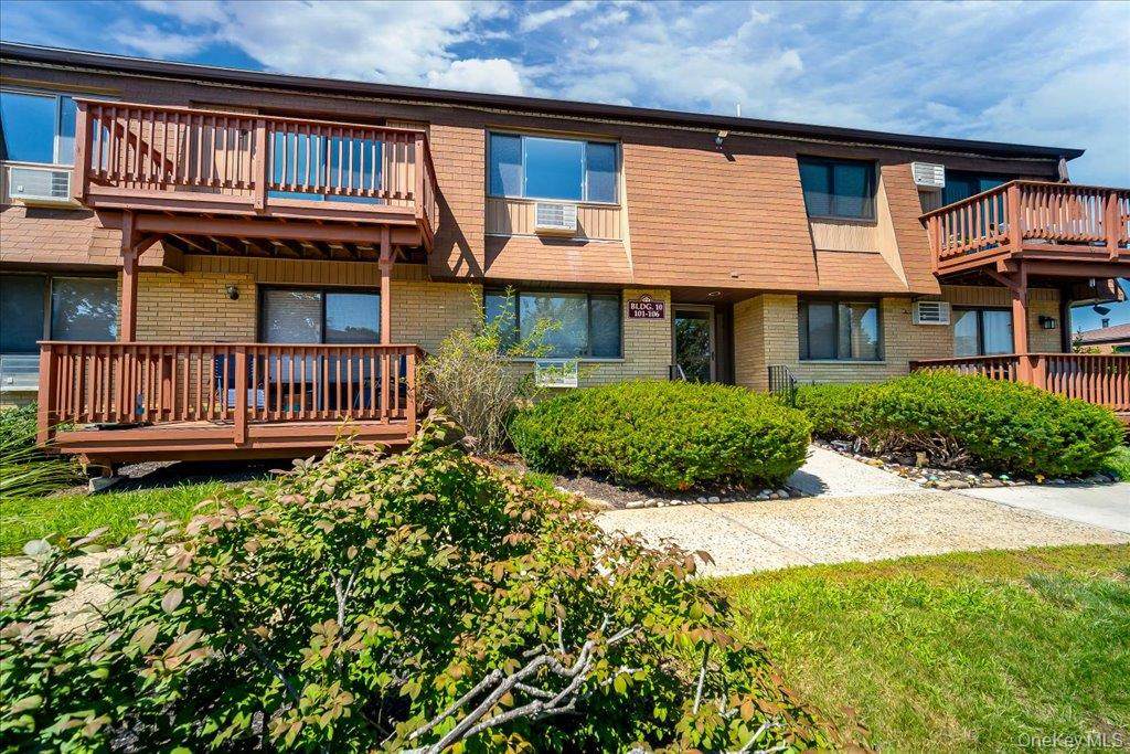 106 Richard Court - Photo 1