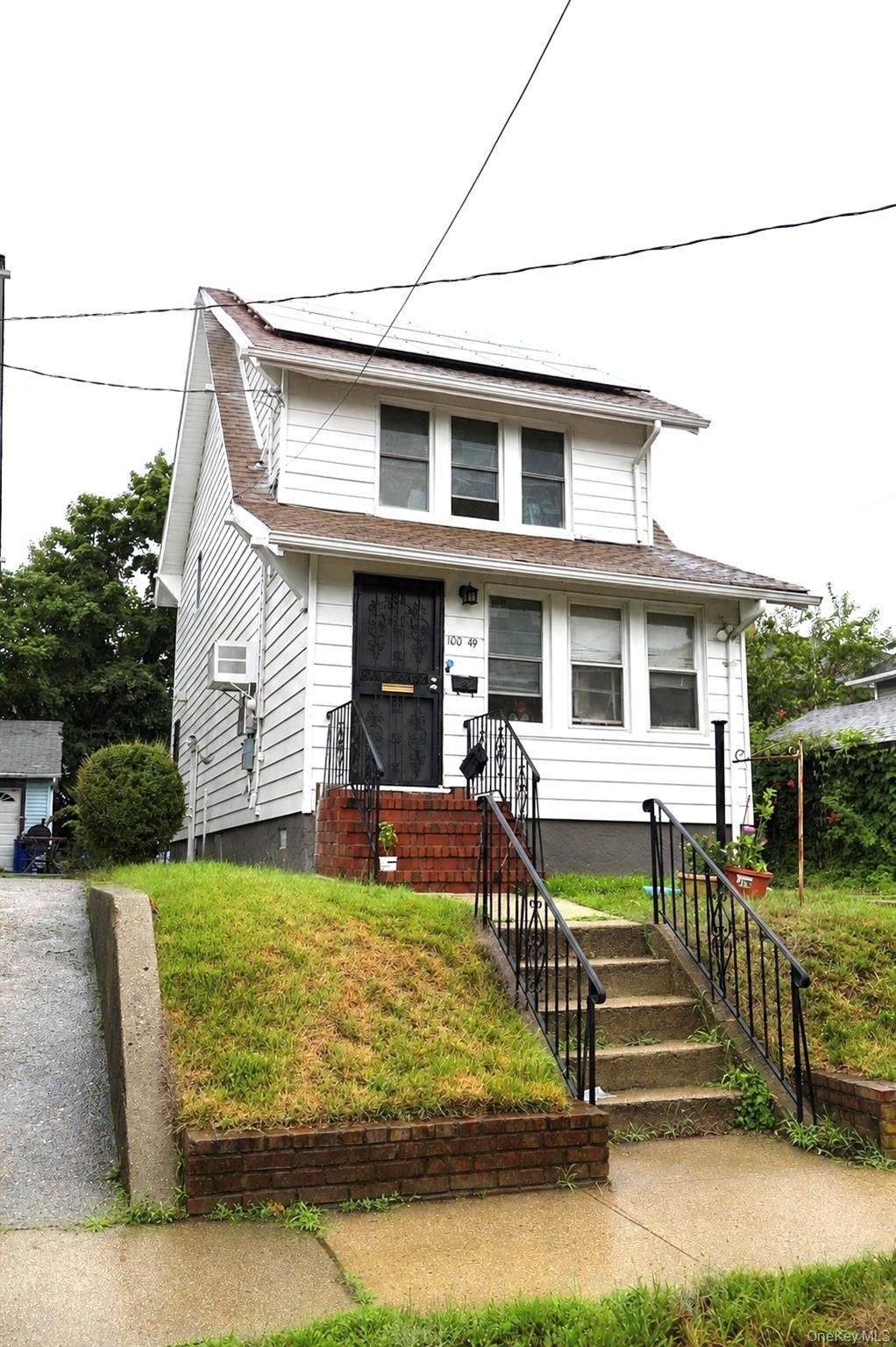 100-49 198th Street - Photo 1