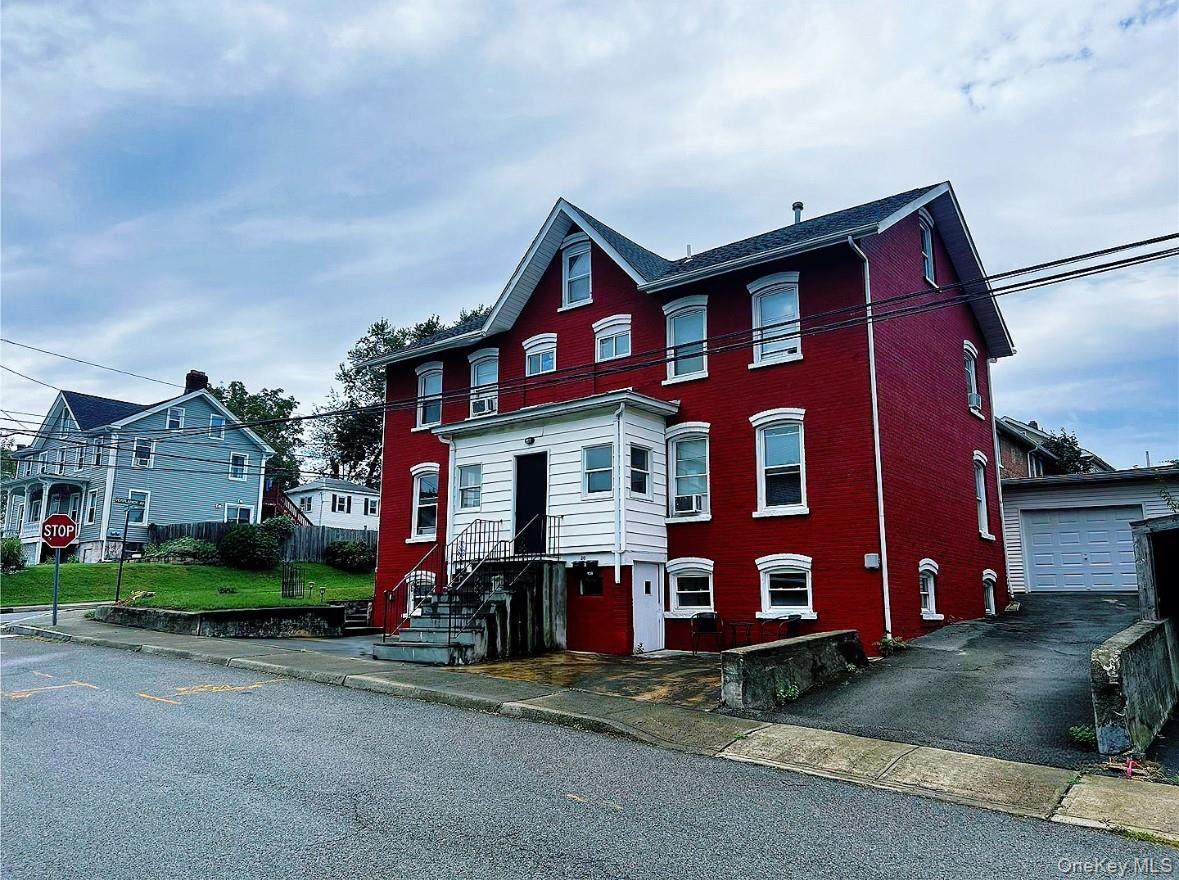 28 Davis Street - Photo 1