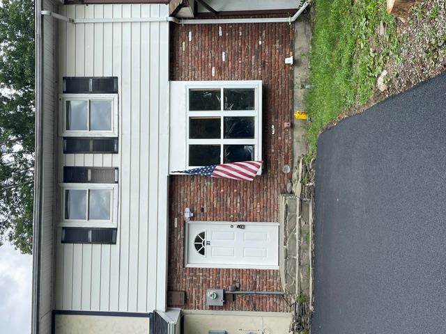 21 Black Stallion Court - Photo 1