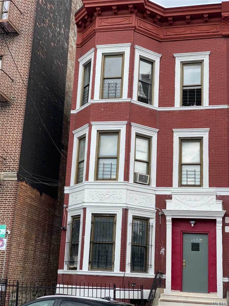 1455A Bryant Avenue - Photo 1