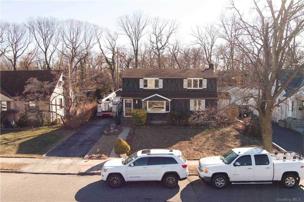 988 Southern Drive - Photo 1