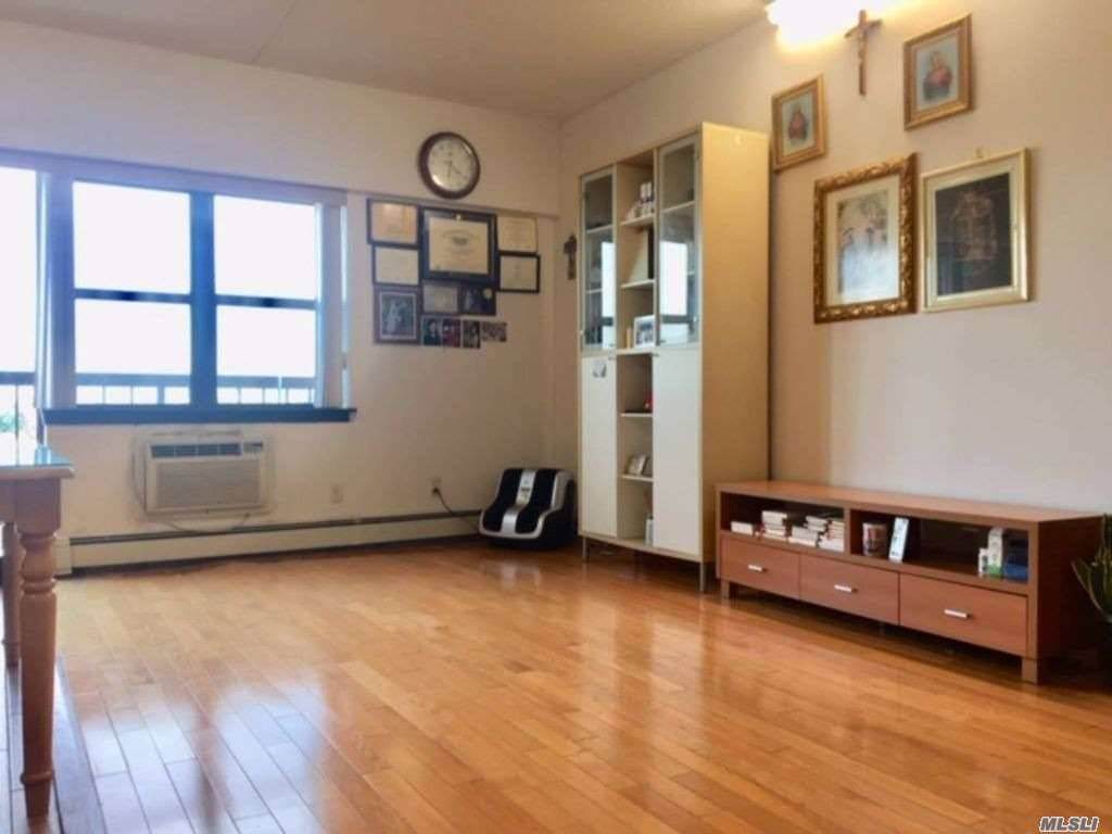 147-20 35 Avenue - Photo 1
