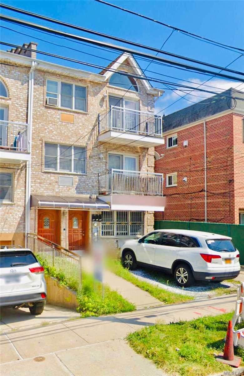 42-09 163 Street - Photo 1