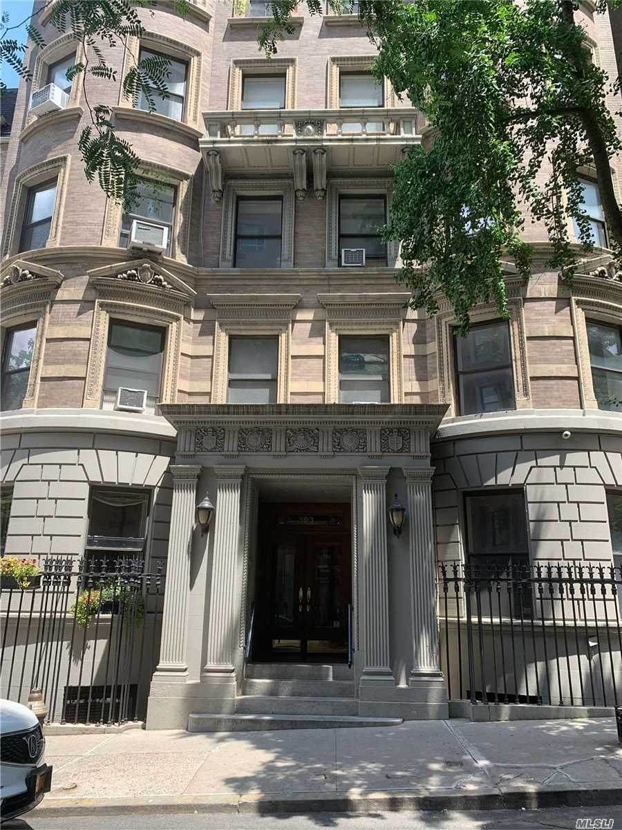 303 80th Street - Photo 1