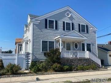 707 Olive Street - Photo 1
