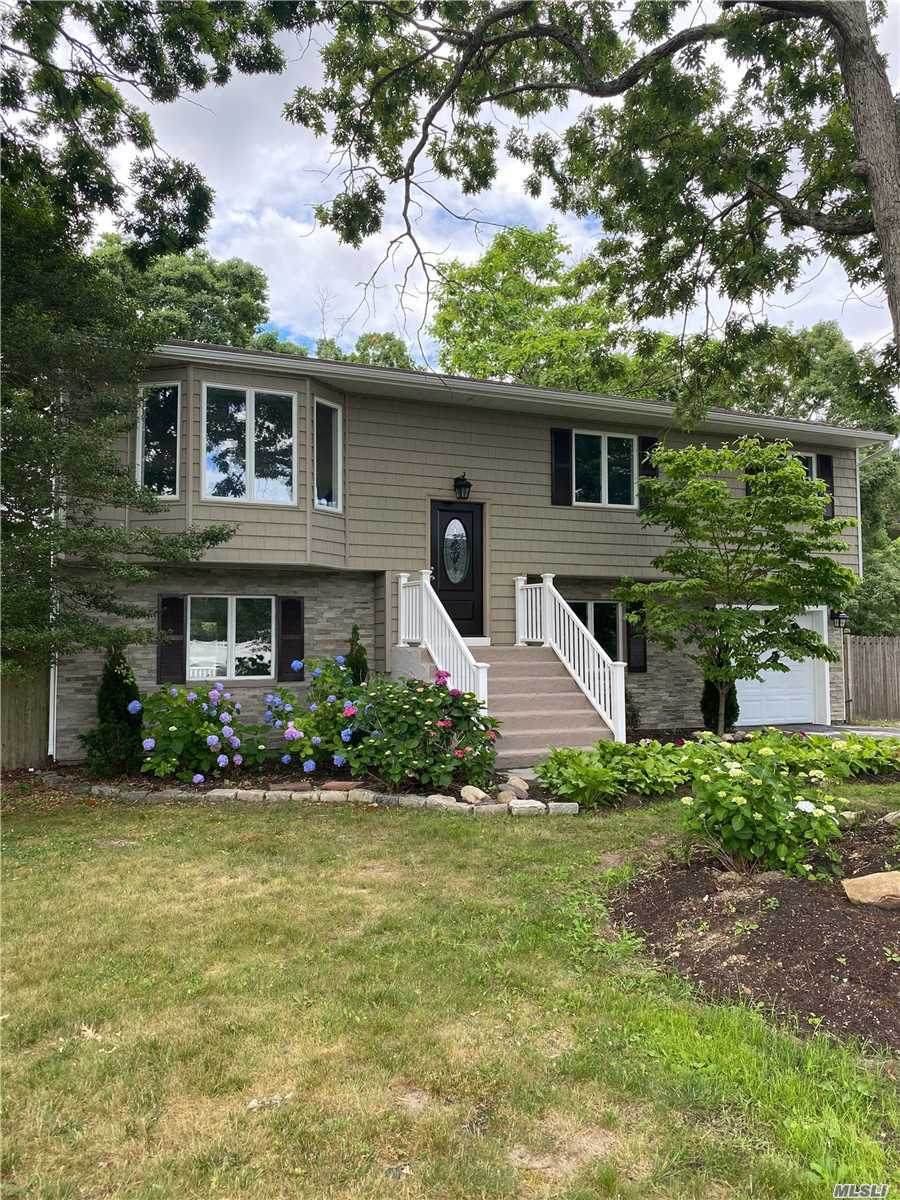 966 John Avenue - Photo 1