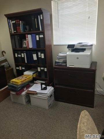 167 Willis Avenue - Photo 1