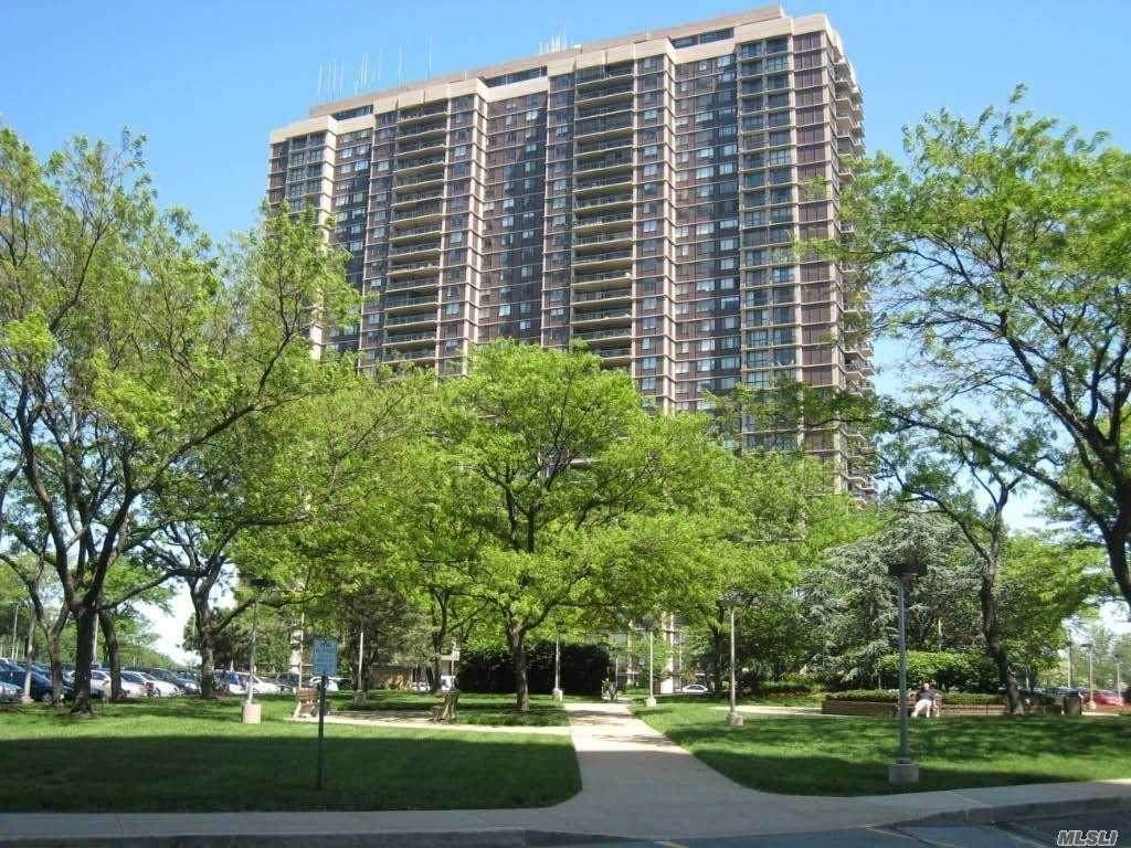 27010 Grand Central Parkway - Photo 1