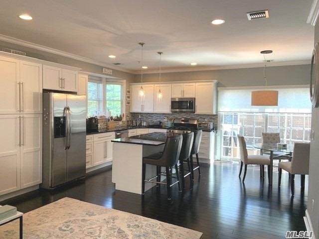 330 Maple Avenue - Photo 1