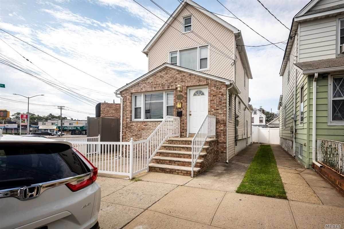 92-44 Silver Road - Photo 1