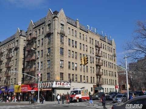 136-05 Sanford Avenue - Photo 1