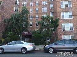 83-37 St.James Avenue - Photo 1