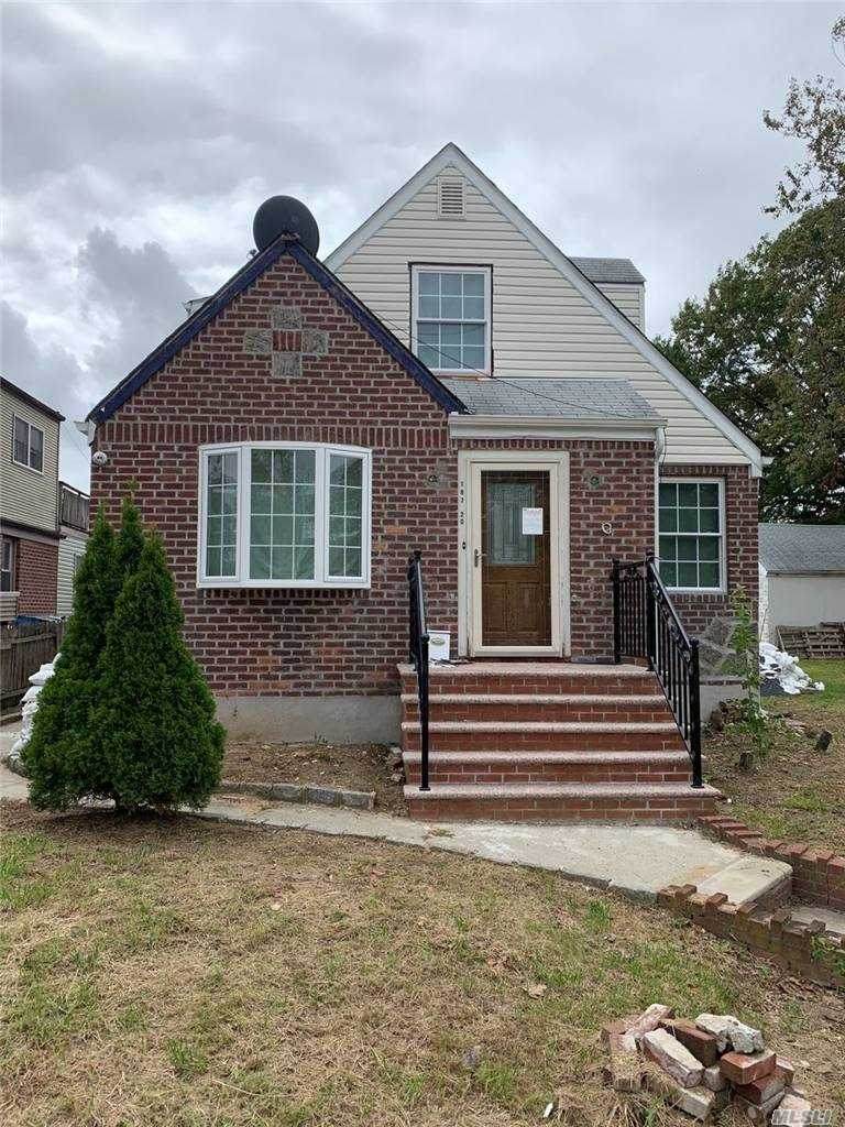 187-20 Peck Avenue - Photo 1