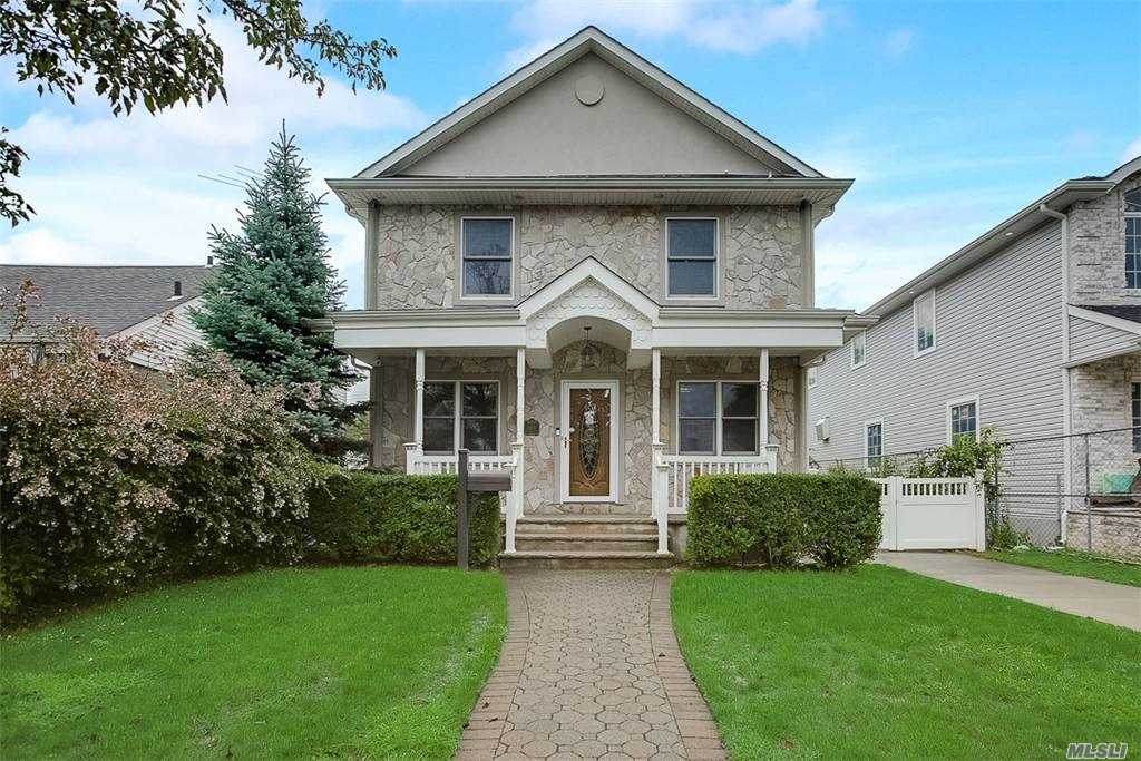860 Bryant Avenue - Photo 1