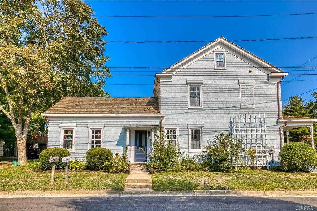 475 Youngs Avenue - Photo 1