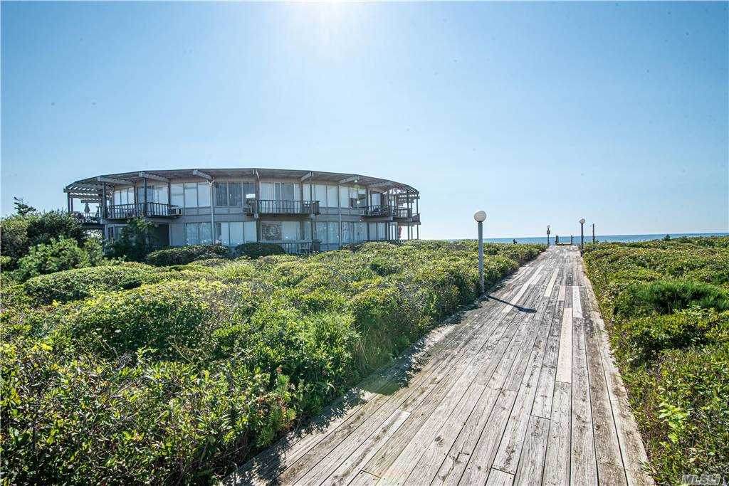 101 Dune Road - Photo 1