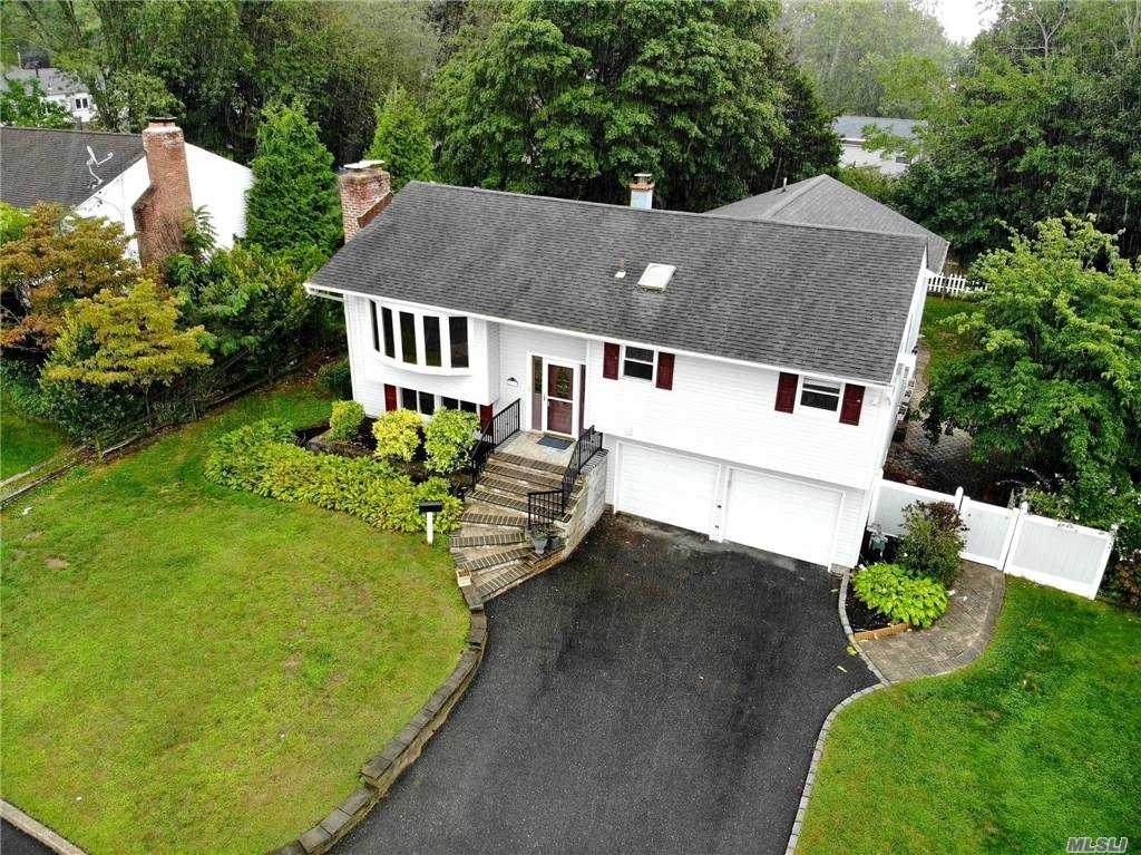 137 Circle Drive - Photo 1