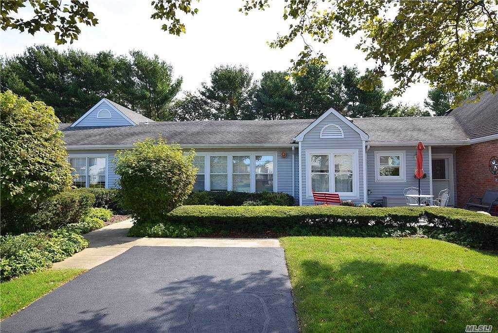 15 Standish Drive - Photo 1