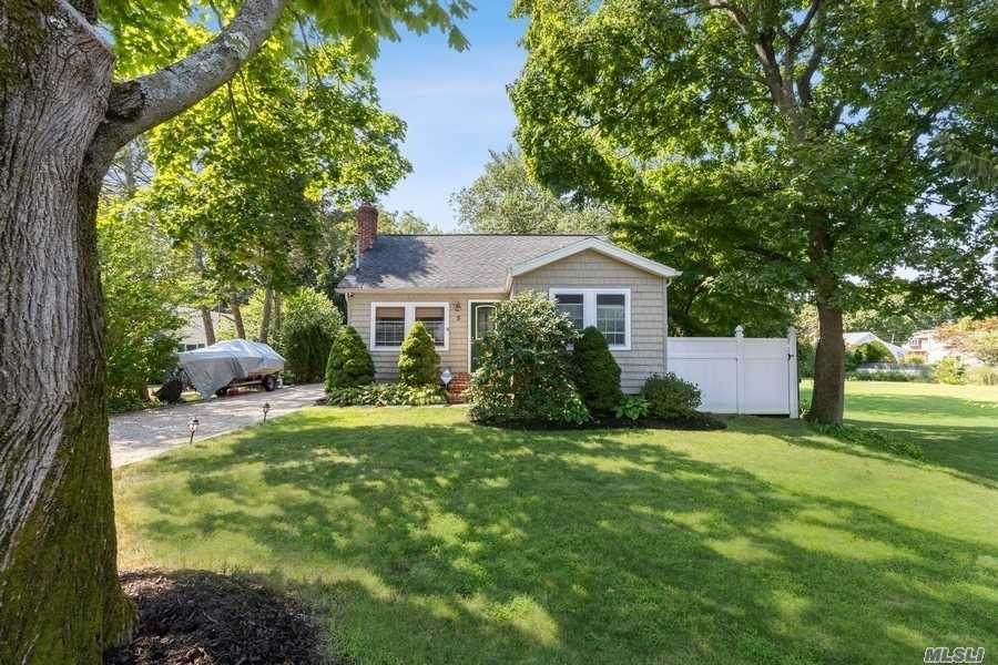5 Marcher Avenue - Photo 1