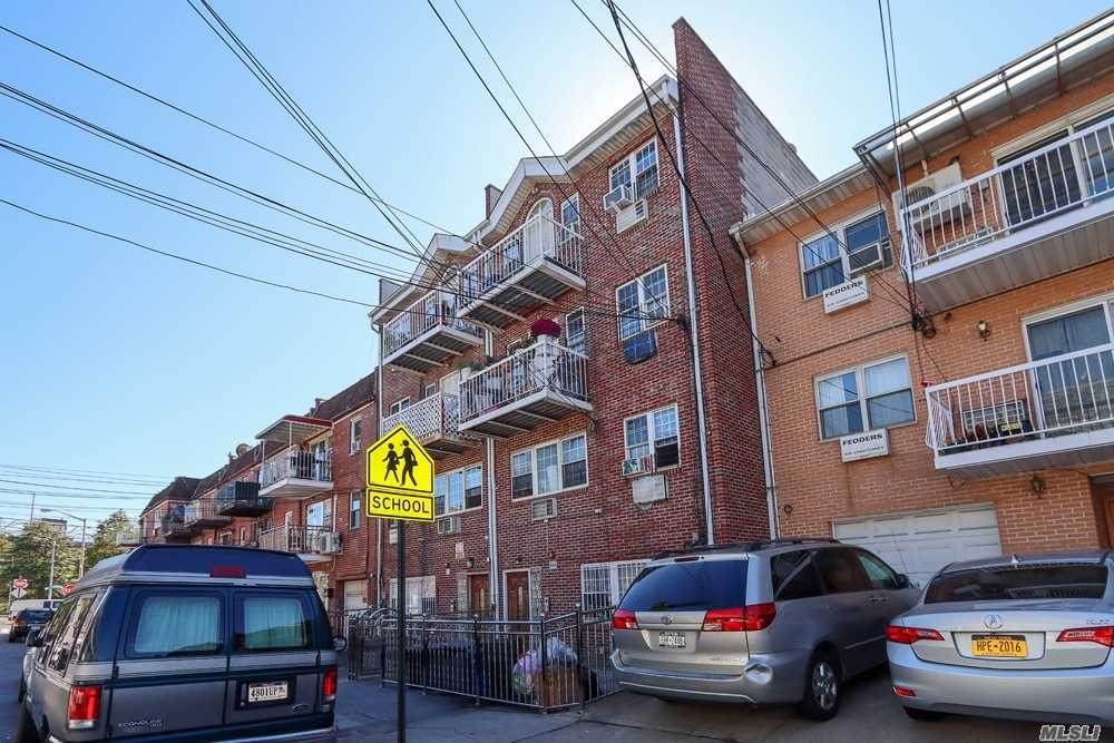 59-26 Xenia Street - Photo 1