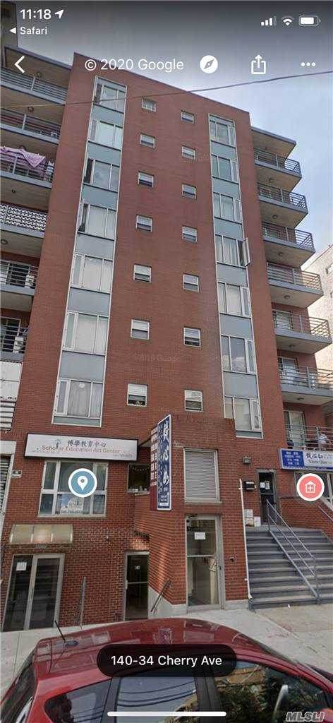 140-37 Cherry Ave - Photo 1