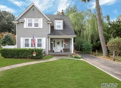 15 Devon Lane - Photo 1