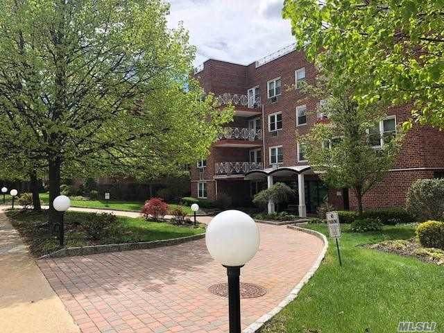 20 Chapel Place - Photo 1