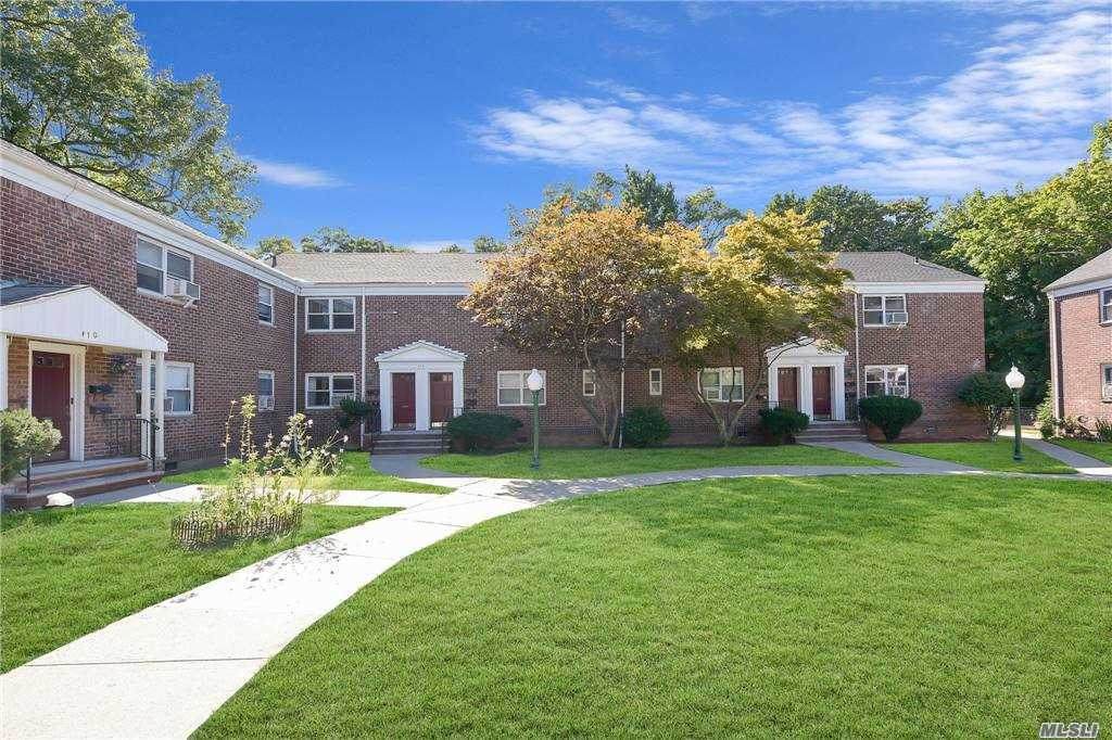 470 Tuckahoe Road - Photo 1