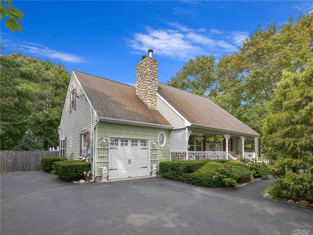 18 Bernstein Boulevard - Photo 1