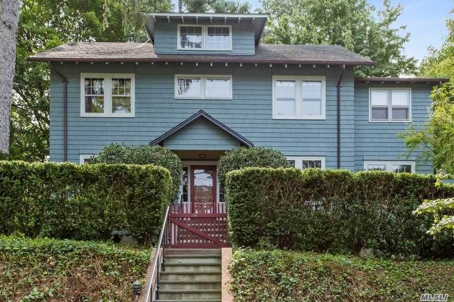 46 Laurel Avenue - Photo 1