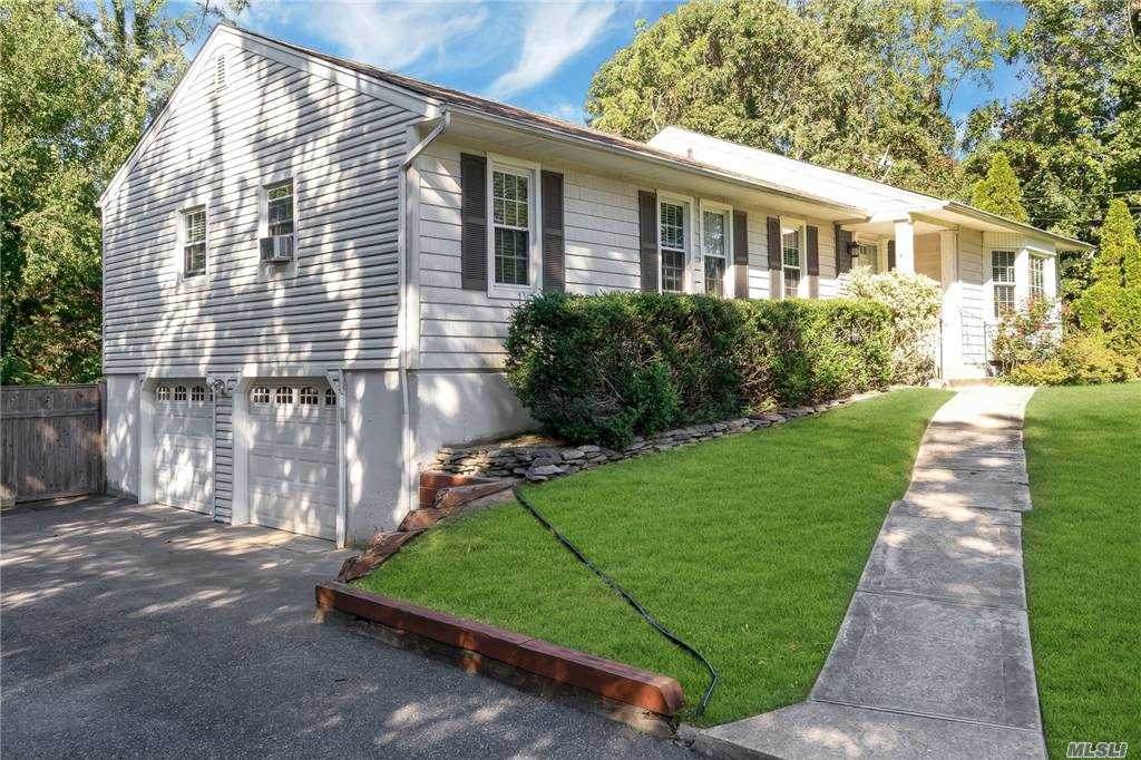 8 Fox Hollow Road - Photo 1