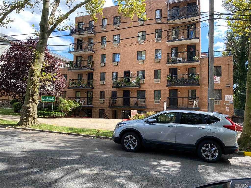 180-16 Wexford Terrace - Photo 1